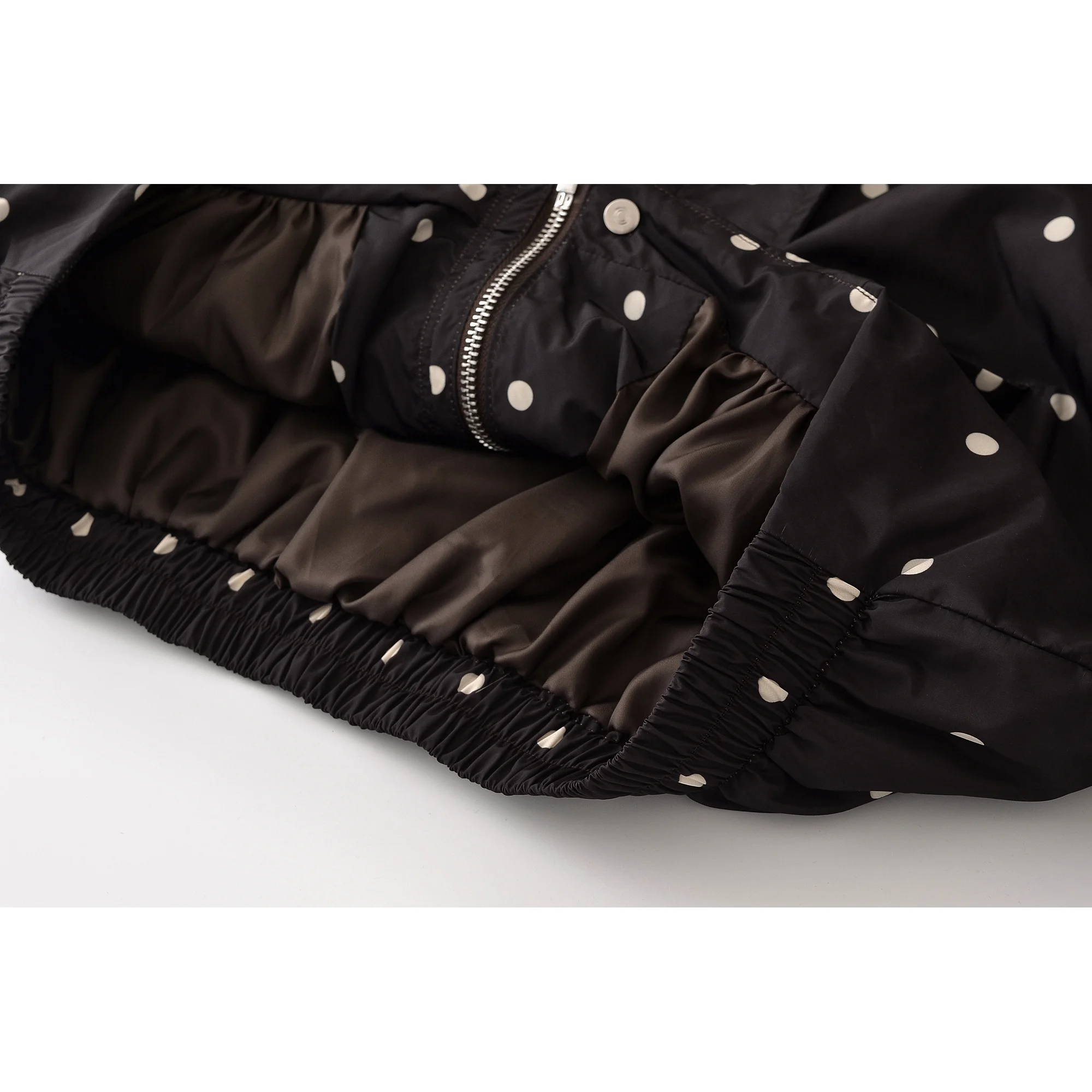 JNLEAOG Autumn New Women's Long Sleeve Stand Collar Polka Dot Pilot Jacket Outerwear Polyester Standard Fit Short Coat