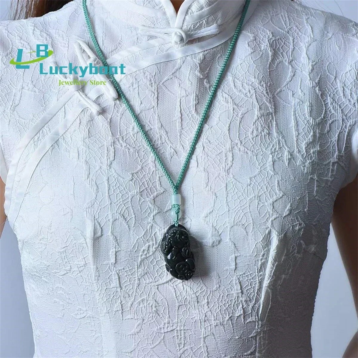 Natural Hotan Jade's Money Holding Pixiu Pendant is Simple Personalized Versatile and Retro Ethnic Style for Men and Women
