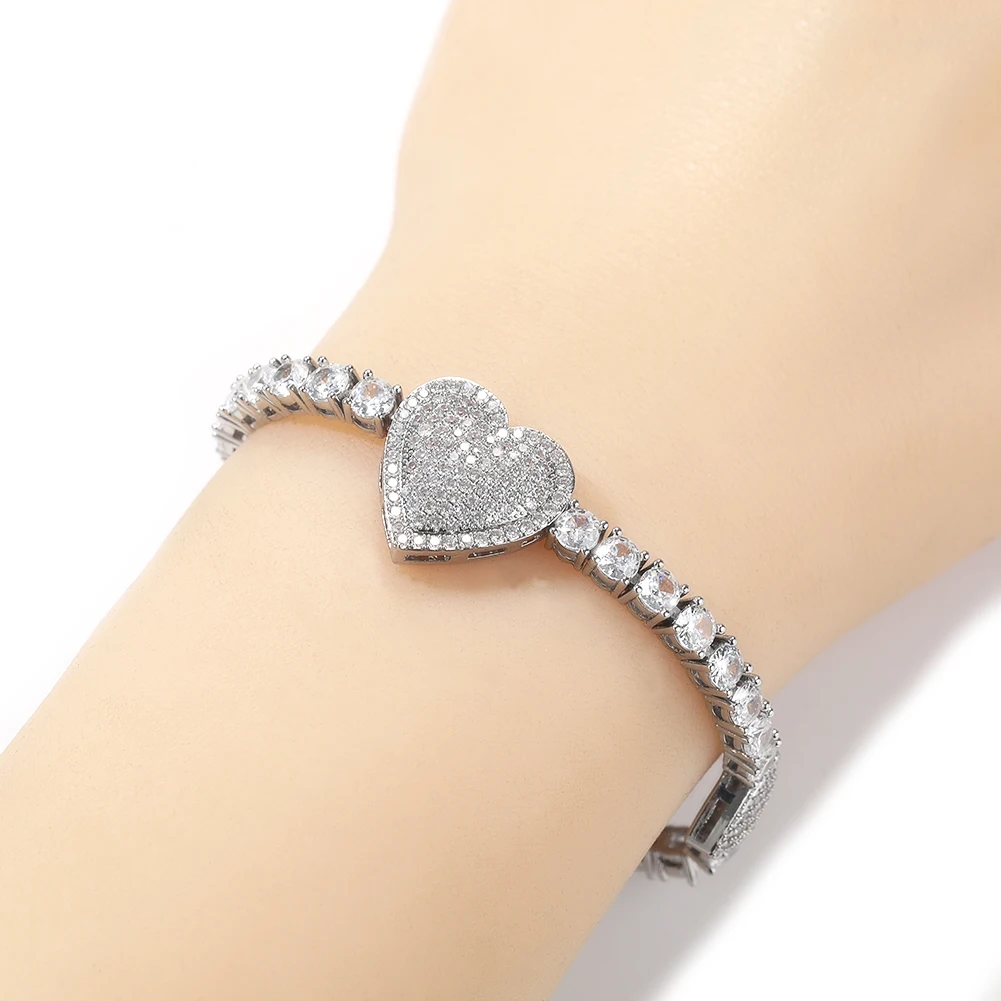 UWIN Hearts Tennis Bracelets for Women Iced Out Pave Setting Cubic Zirconia 3 Hearts Necklaces Fashion Jewelry for Gift