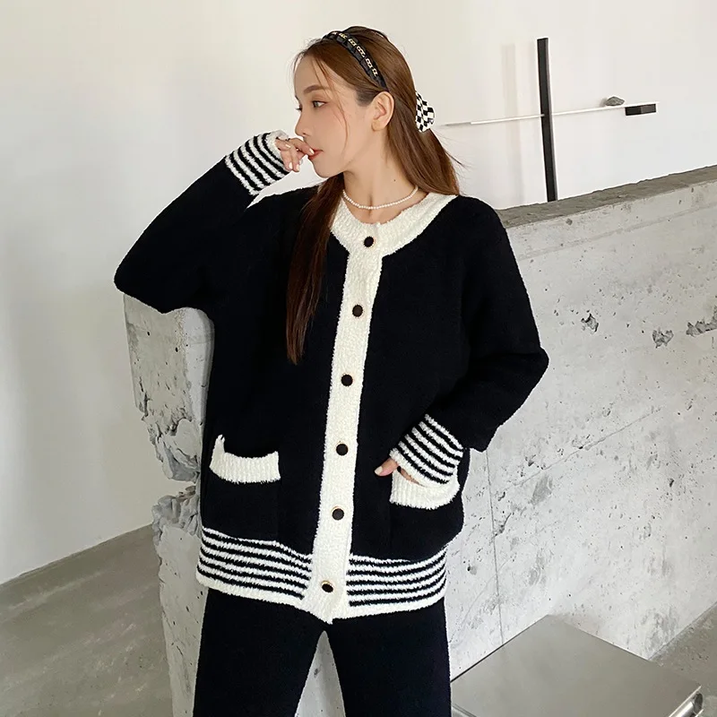 Striped cardigan pajamas for women in autumn and winter, soft and thick warm woolen knitted home clothing