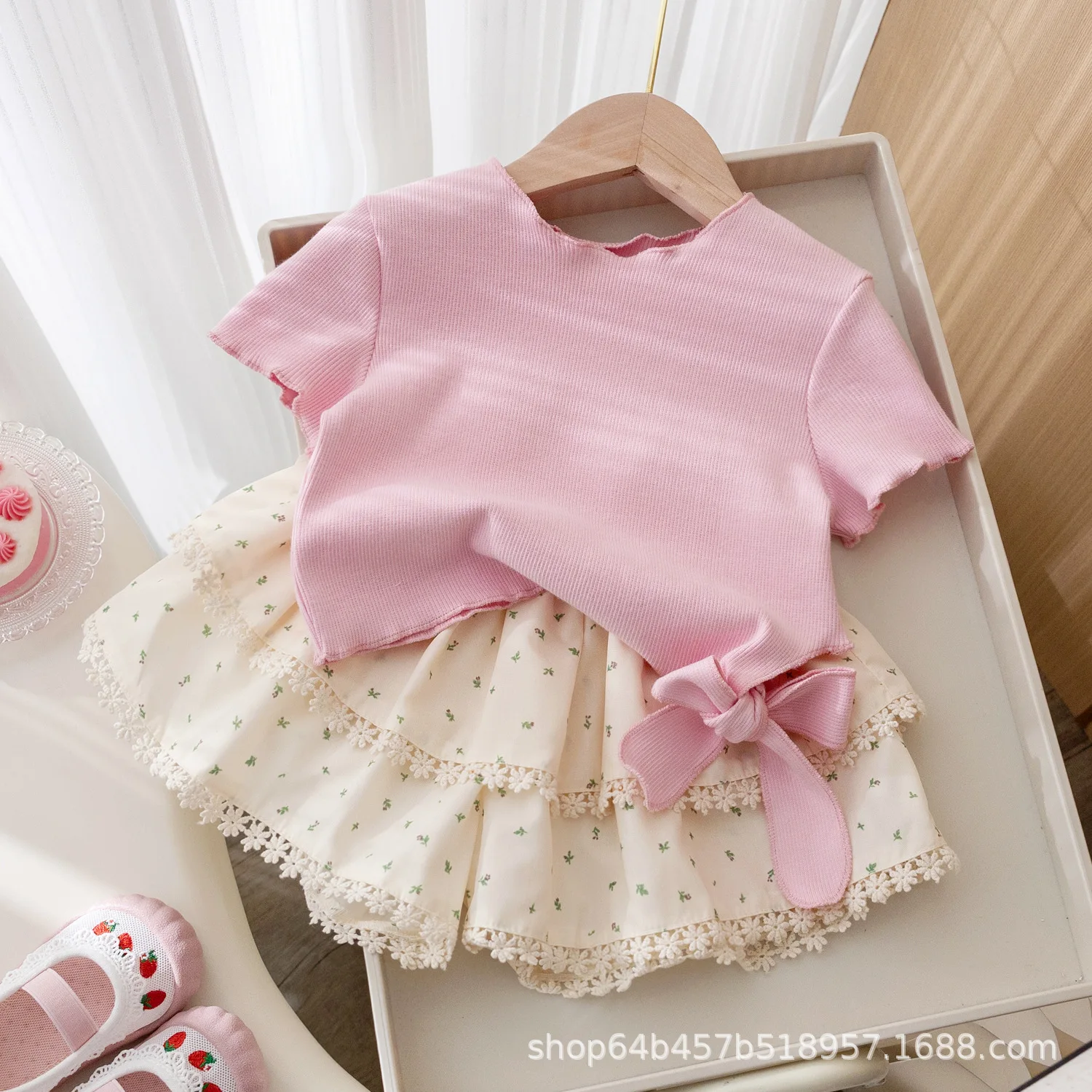 

2 Piece Set Girls' Summer Base Shirt Children's New Top Solid Color Casual T-shirt Cute Short Skirt Kids Suit