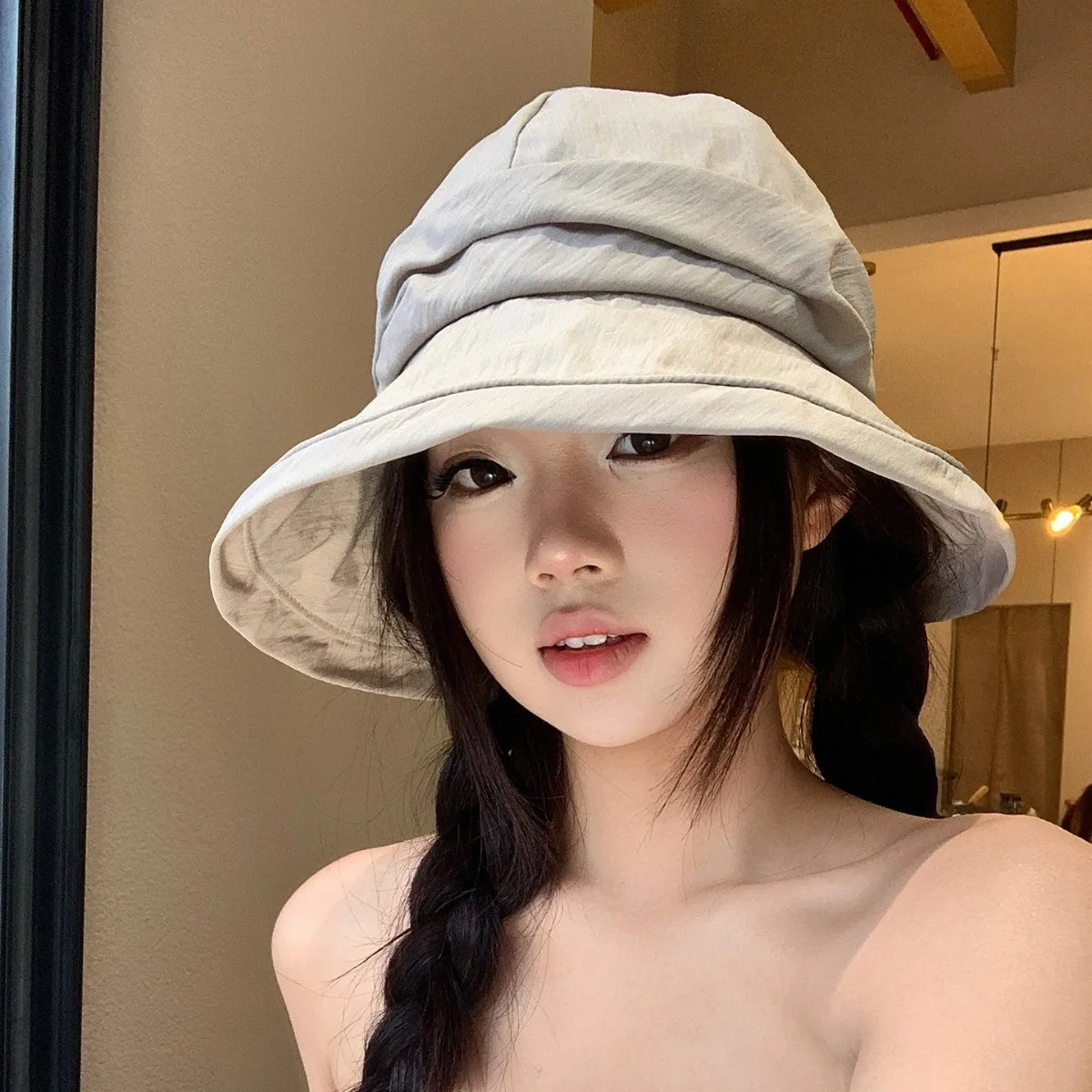 Wrinkle Texture Bucket Hat with Wide Brim Double Layer Face Slimming Fisherman Cap Foldable UV Protection Bucket Hat for Women