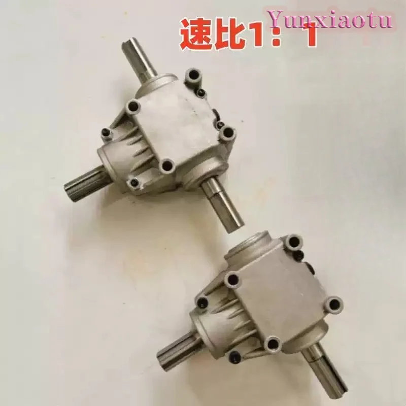 Series 1:1 Ratio Right Angle Gearbox - 4-Module Gear Reducer For Corn Residue Processor