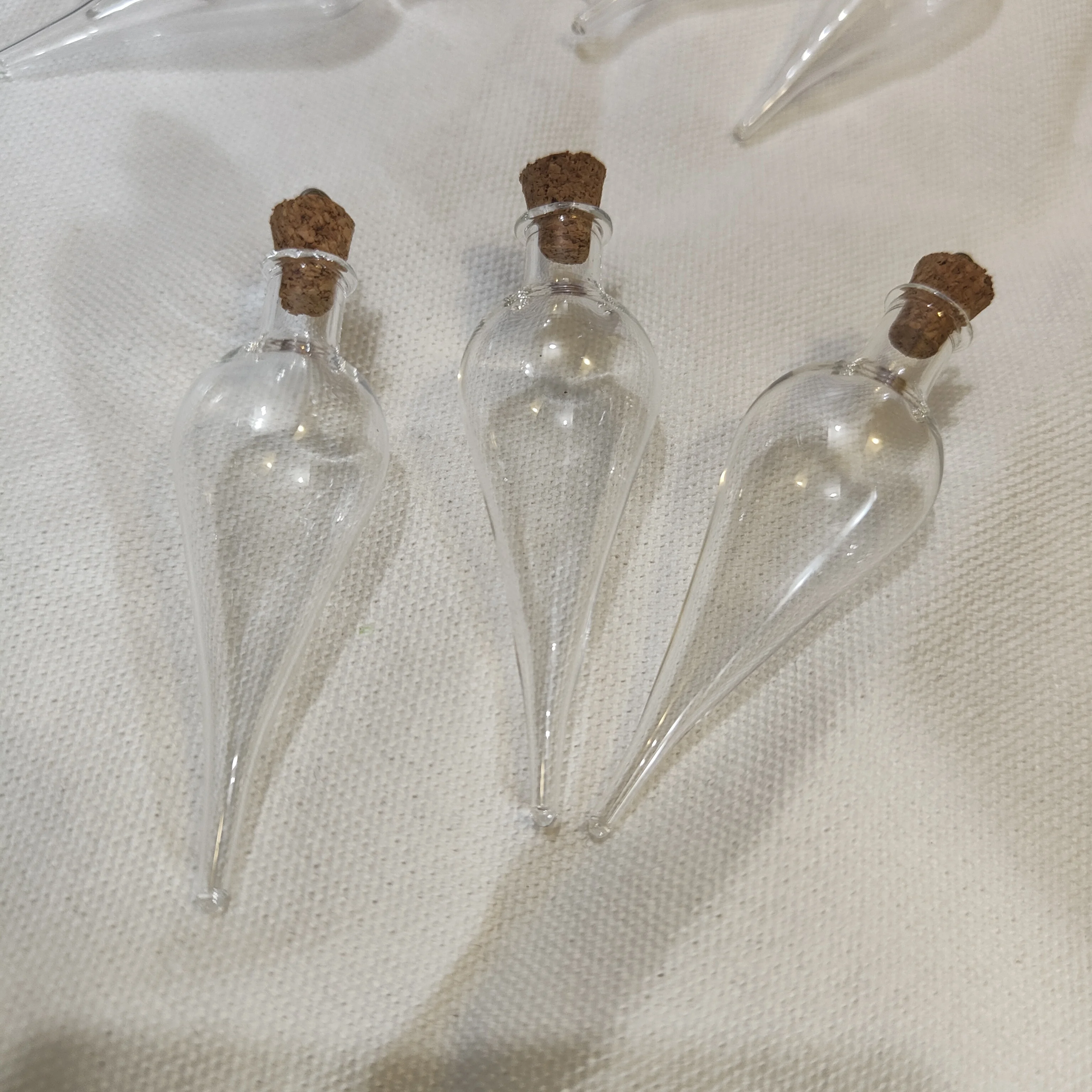 3PCS EMPTY Ampoule Vial Amphora Style Liquid Luck Glass Bottle Pendant  Witch & Wizard Prop Replica Collectible