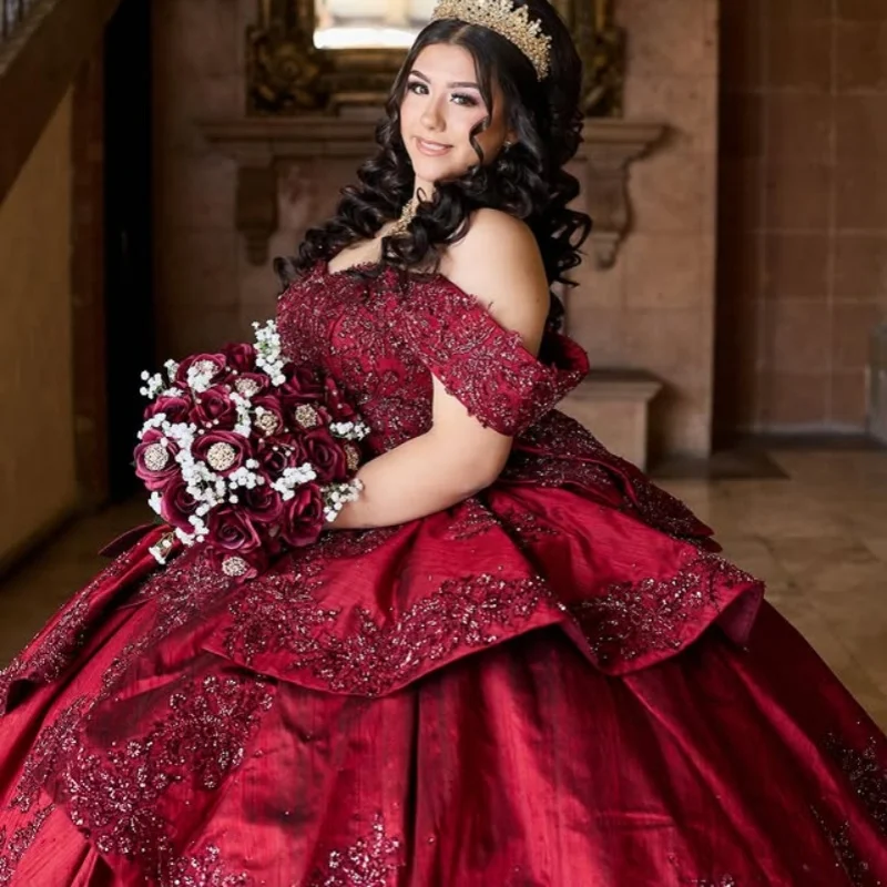 

Shiny Red Quinceanera Dress crystal glitter Decal Long tail Lace layering Bow Vestidos De 15 Quinceanera ﻿Customize
