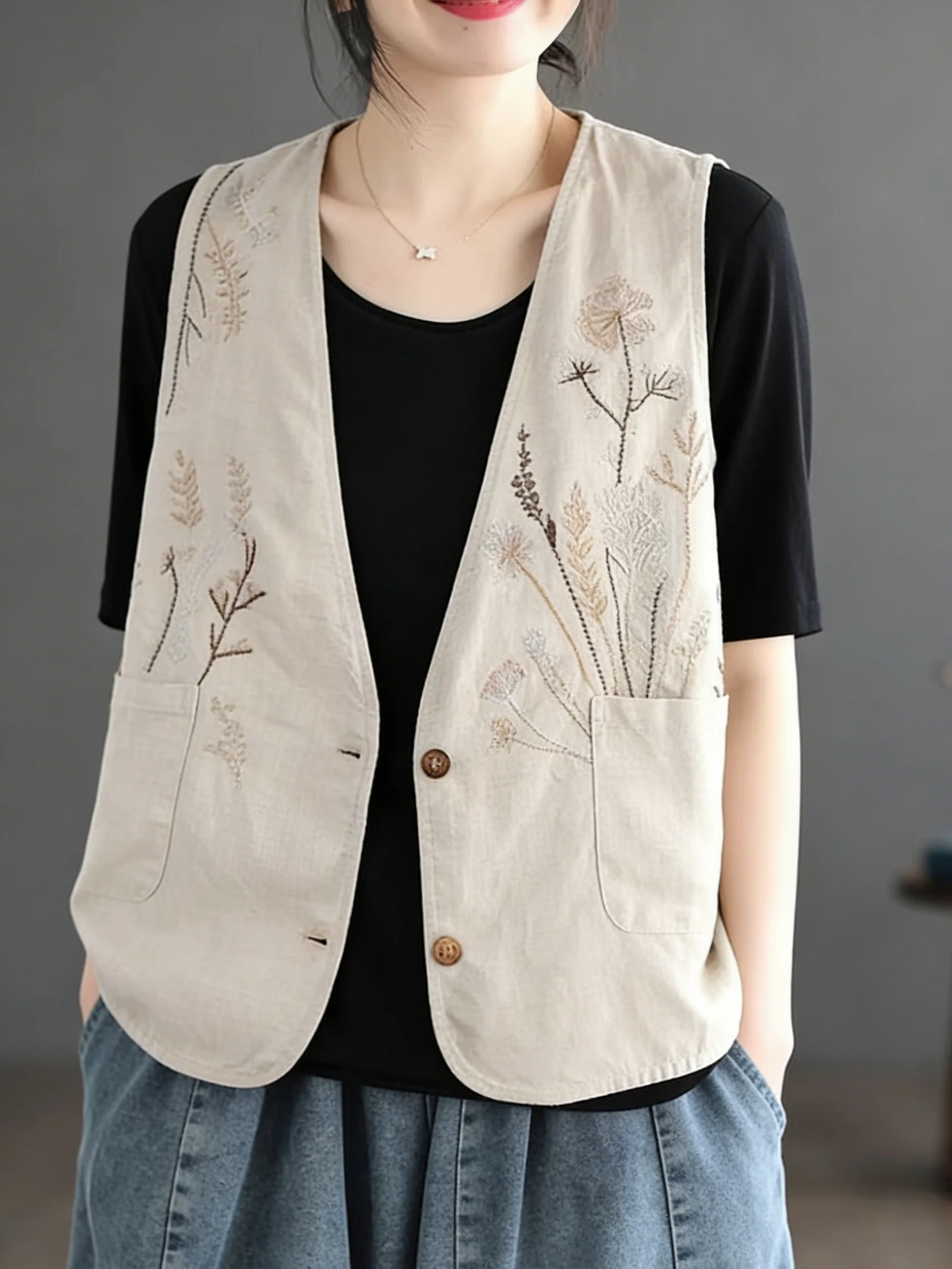

Artistic Embroidered Flower V-Neck Loose Fit Thin Cotton Linen Tank Top Women Spring Summer Outerwear Breathable Floral Design