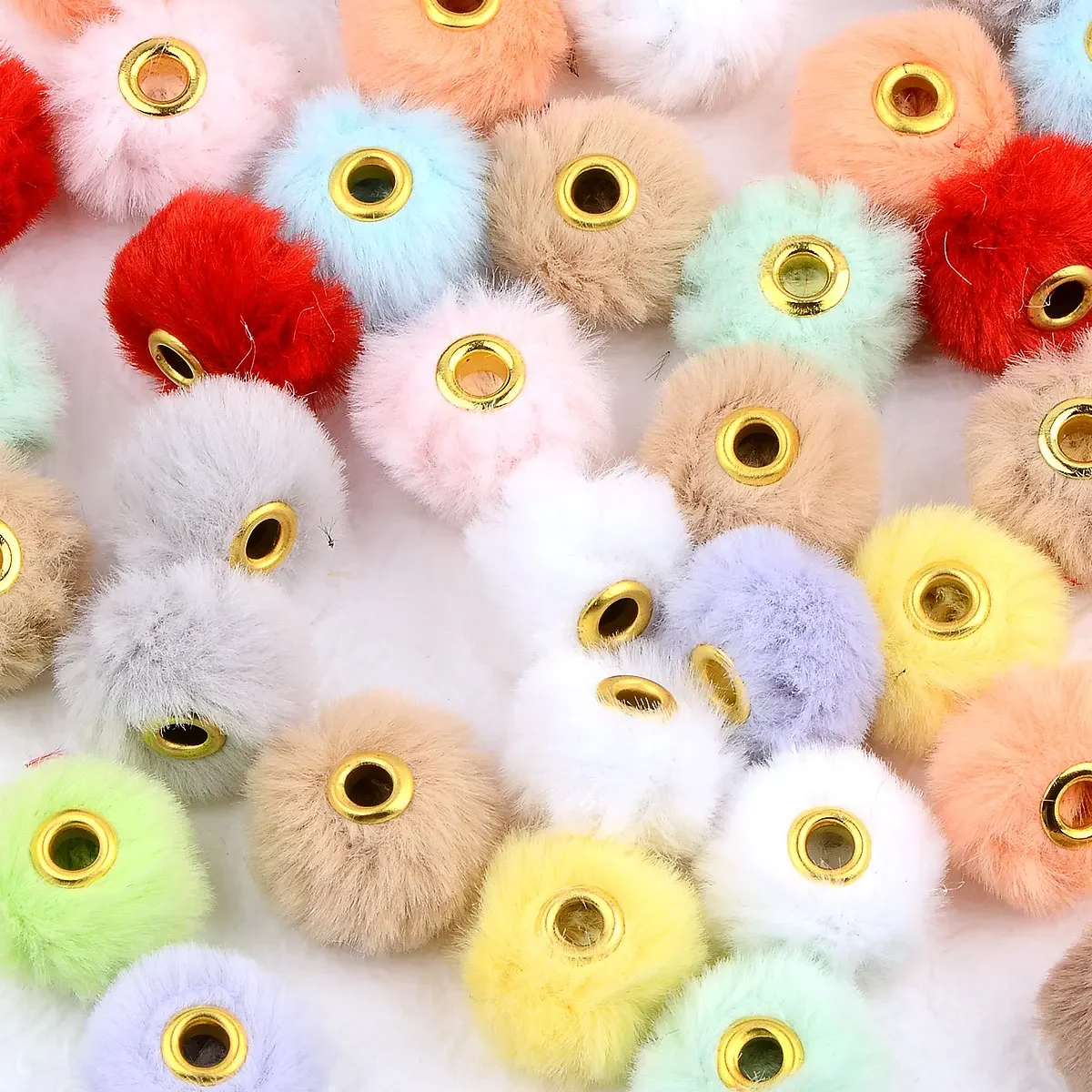 15pcs 2cm Random Color Mix Plush Fur Covered Ball Beads Decoration Beads For Jewelry Making DIY Keychain Pen Gifts Accessories