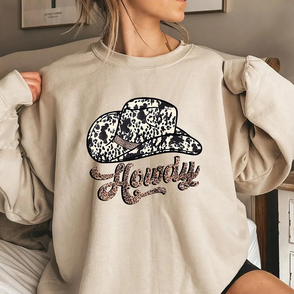 

Howdy Sweatshirt Western Cowgirl Shirt Yeehaw Cowboy Romance Hoodie Country Concert Jumper Vintage 90s Rodeo Western Sweatshirts