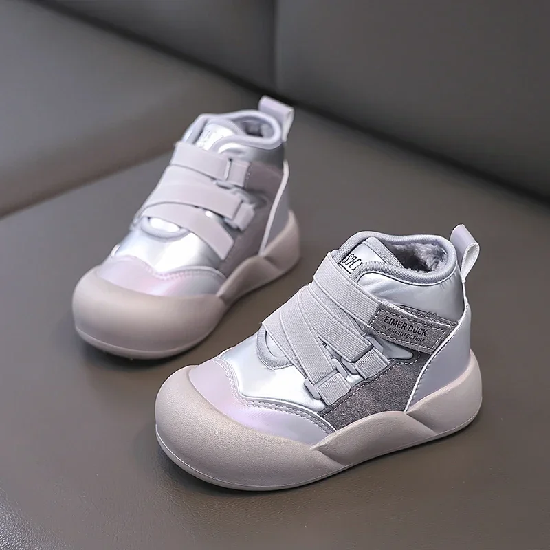 Sepatu bot bulu untuk anak-anak, sepatu bot kasual empuk anti selip, sepatu katun hangat tahan air untuk anak laki-laki dan perempuan 2024