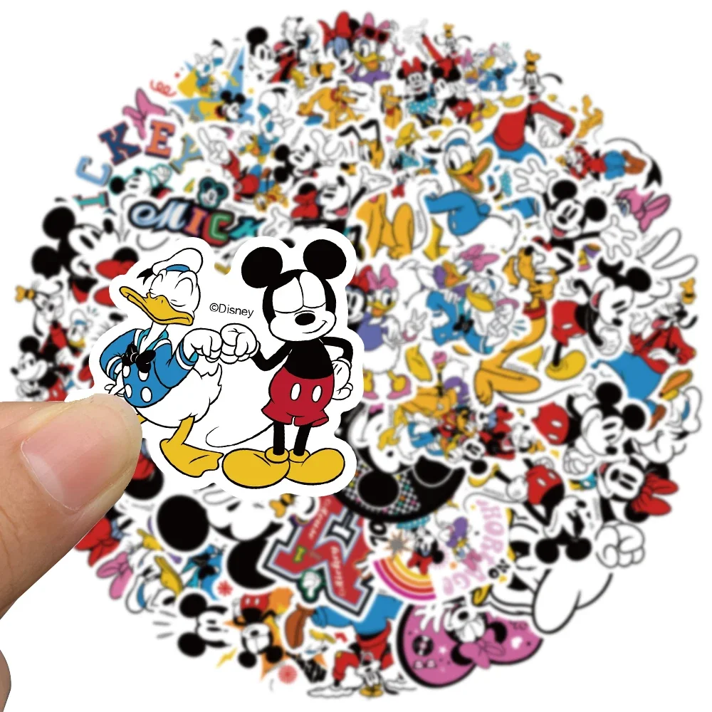 Disney mieszane kreskówki ścieg naklejki Mickey naklejki DIY Laptop bagaż telefon motocykl wodoodporna naklejka zabawki dla dzieci