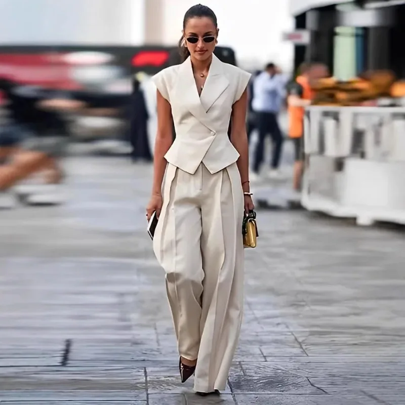 

Women's Fashionable High End 2025 Spring/Summer Cross border New solid color Beige Style Sleeveless Waist Comfortable Suit Set