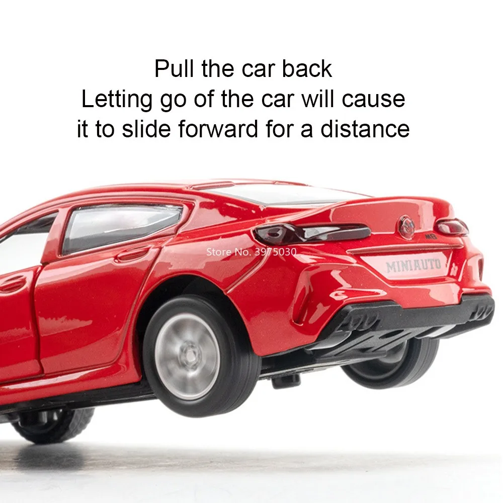 รถของเล่นโมเดลโลหะผสม M8 อัตราส่วน 1:32 พร้อมเสียงและไฟ แบบดึงหลัง สำหรับเด็ก ของสะสม ของขวัญ