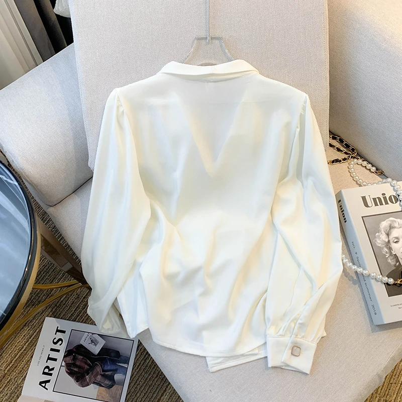 تصميم فاخر غير متناظرة طية صدر السترة كم طويل قميص المرأة أنيقة الفرنسية موضة بلوزة بيضاء الخريف الكورية شيك مكتب القمم جديد #3