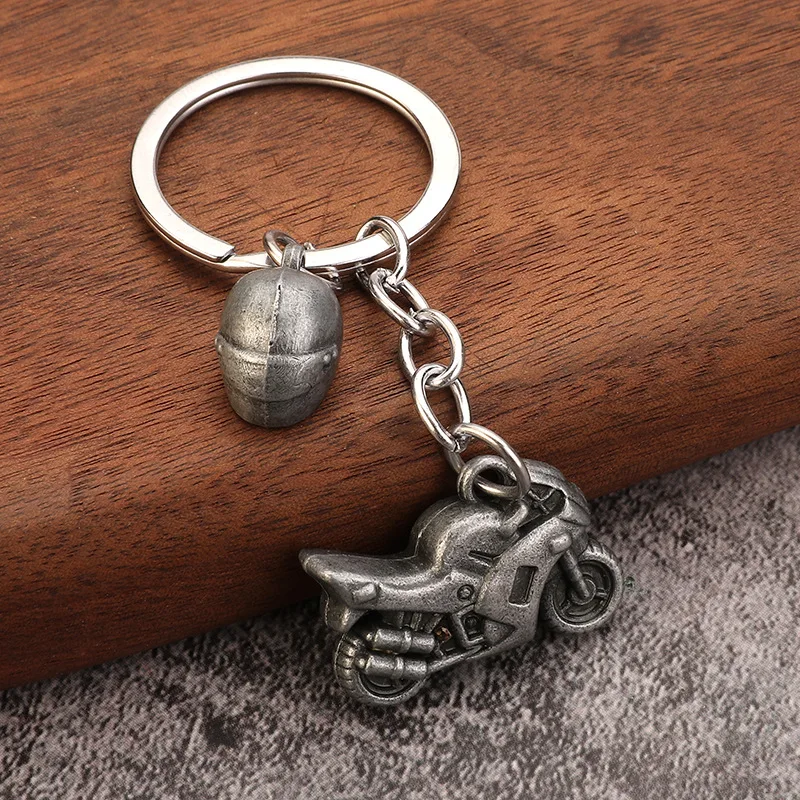 Motorcycle Helmet Keychain Metal Racing Moto Key Chain Motocross Keyring Bags Pendant Creative Keys Accessories