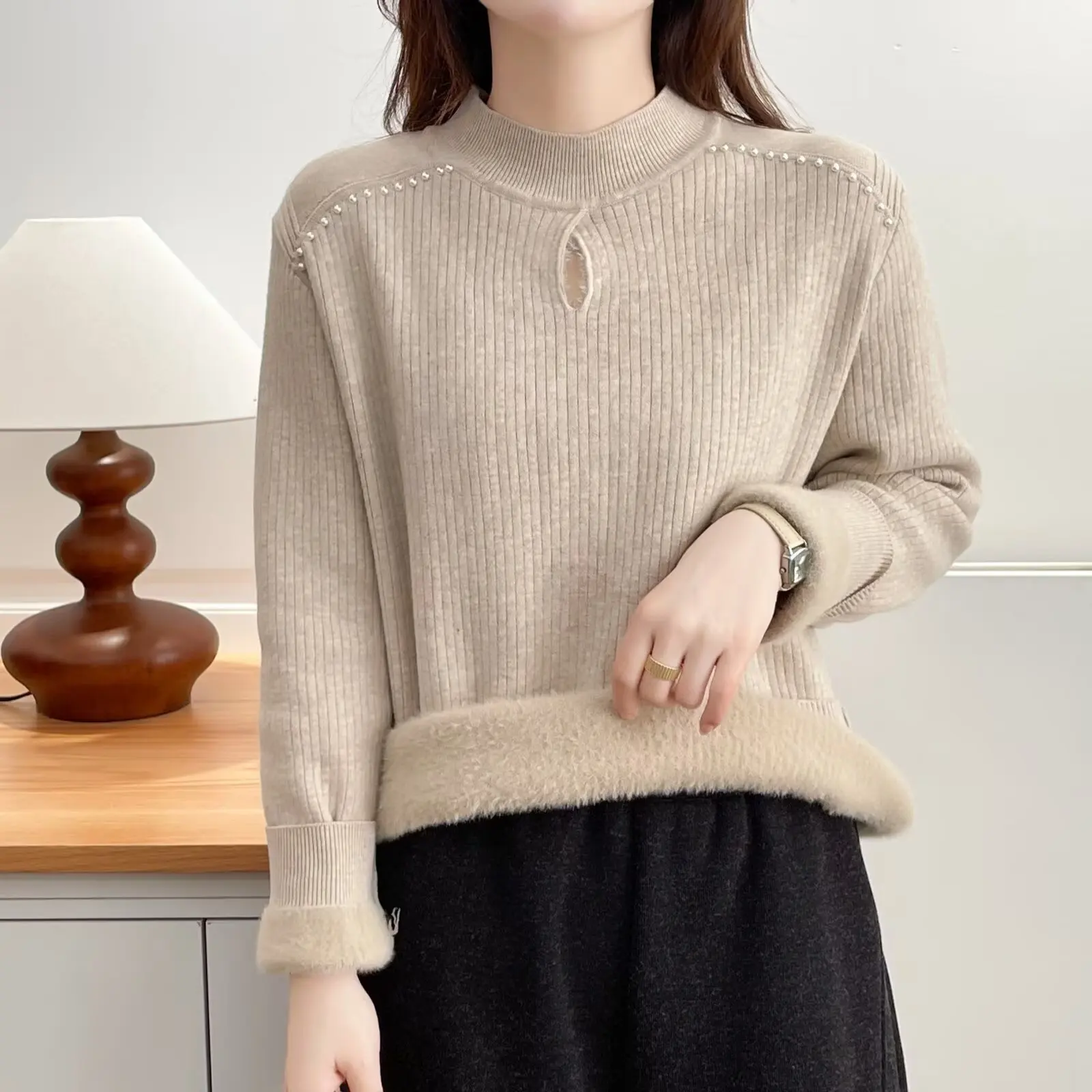 

XXXXL Fashion Plus Size Women's Sweaters Autumn Winter New Stylish Beaded hollowed-out one-piece Fleece Warm Knitted Jumper 2586