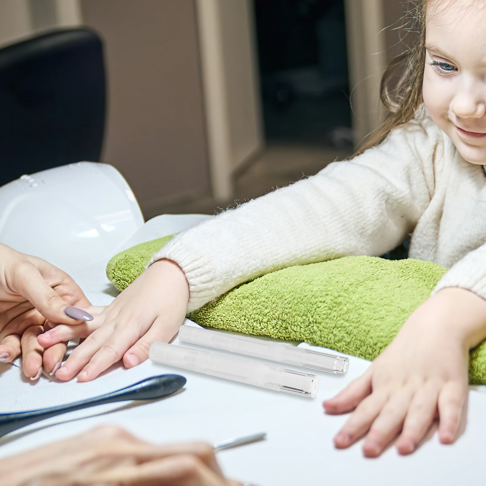 

6pcs Empty 5ml Transparent Refillable Cuticle Oil Refillable Cuticle Oil Pen Pens Nail Pen Bottle for Nail Care Storage