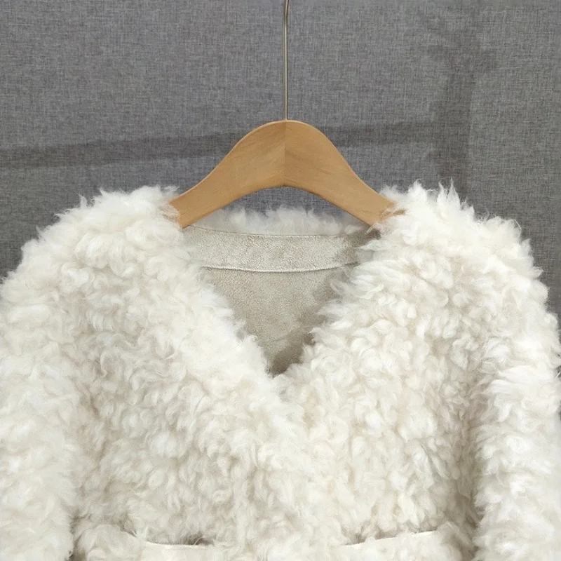 JT518 Damski Krótki Płaszcz z Kości Słoniowej z Dekoltem w Serek, Nowa Zimowa Kurtka Damska z Prawdziwej Wełny na Co Dzień, Kolekcja 2025