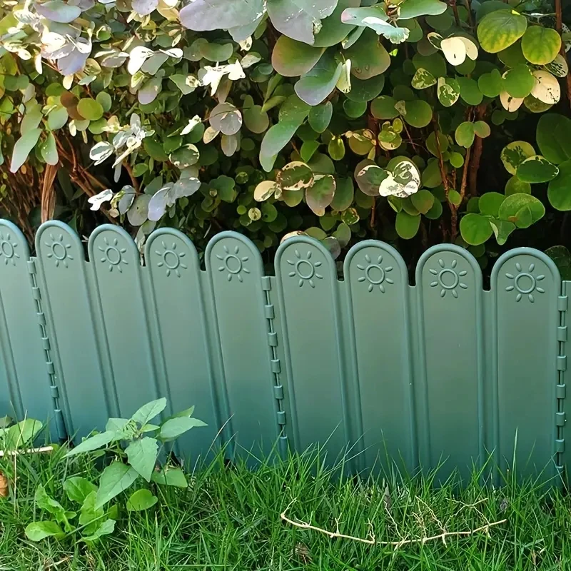 Small fence, fence, plastic flower garden, garden decoration, courtyard enclosure, soil, outdoor vegetable garden, flower bed pa
