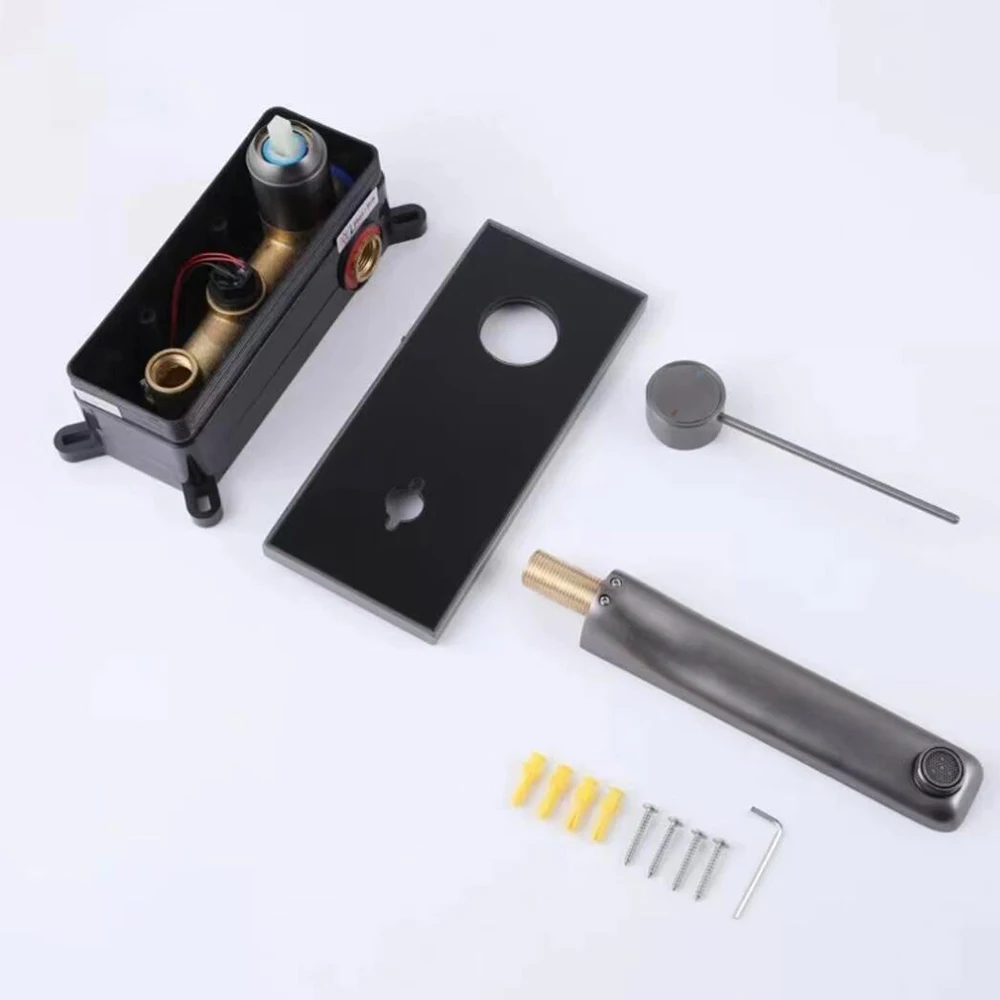 Bateria Łazienkowa Ścienna Jednouchwytowa Mosiężna w Kolorze Gun Grey Digital, Mieszacz do Umywalki