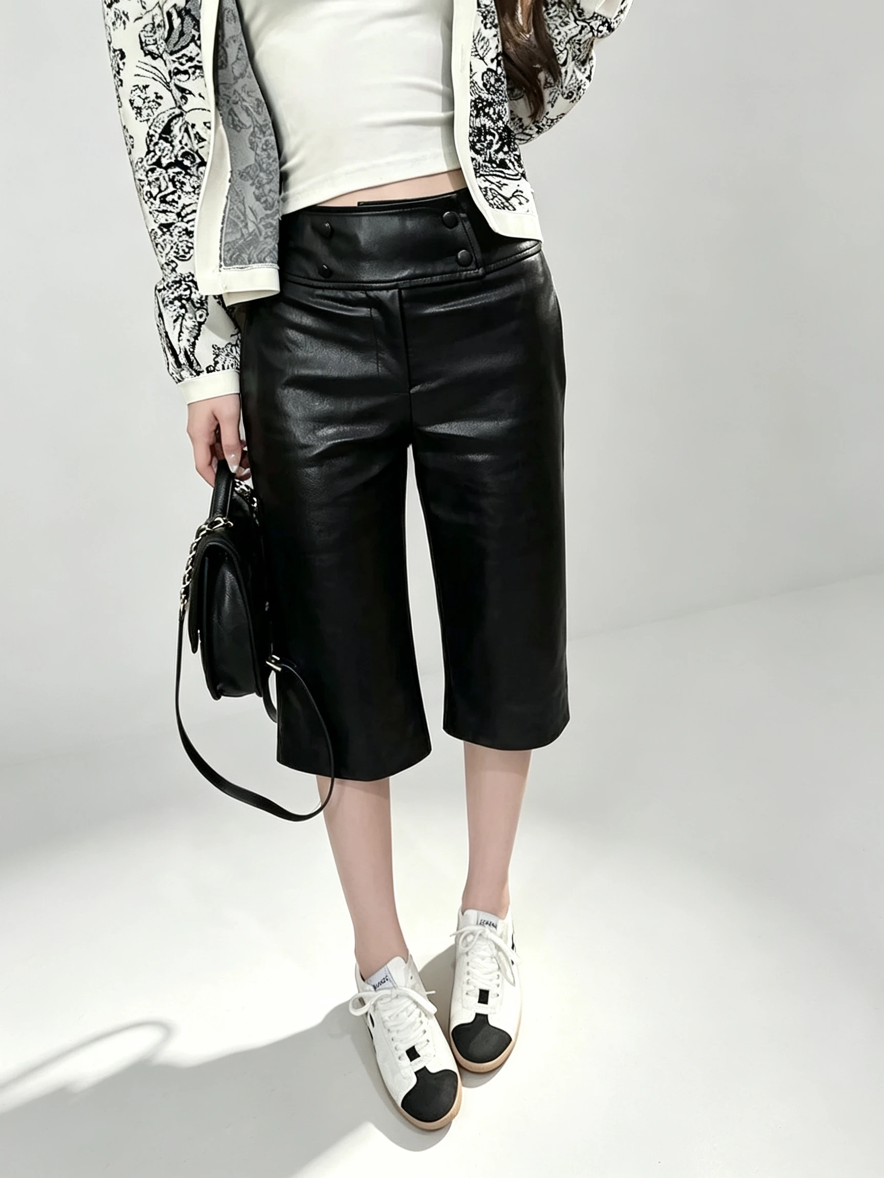 Korean Style PU Leather Midi Pants Women's Commute Slimming Straight Leg Five-Pointed Casual Trousers Autumn New Arrival