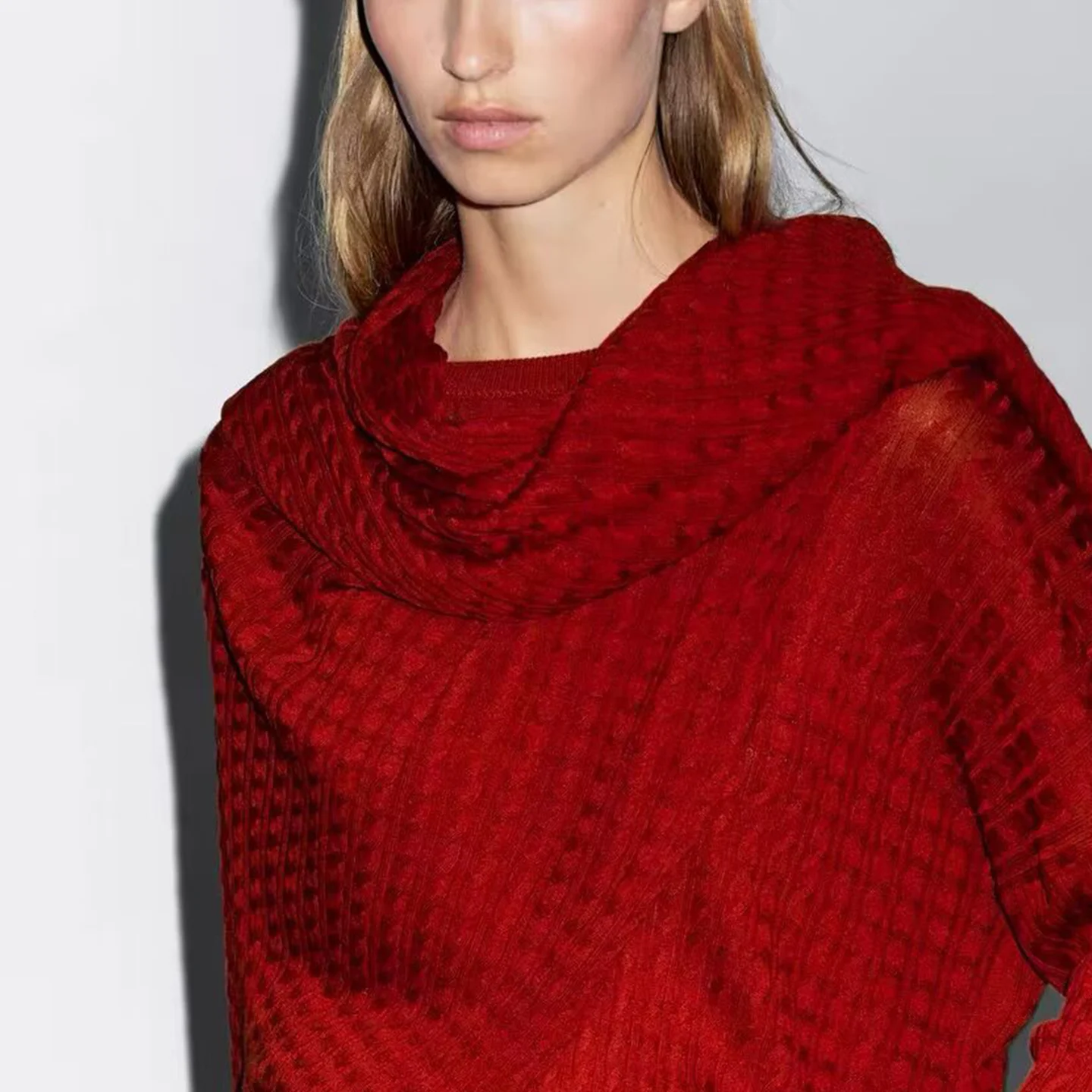 Women's Faion Scarf Ne Twisted Sweater Autumn 2025 New Sle Z Brand Knitted Top European Sle Fem Clothing