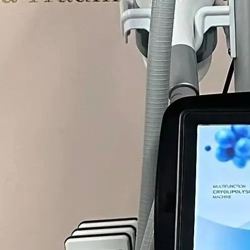 360° Fat Freezing Body Slimming Machine Effective Weight Loss Cellulite Removal Vacuum Cavitation System Beauty Salons Spas Use