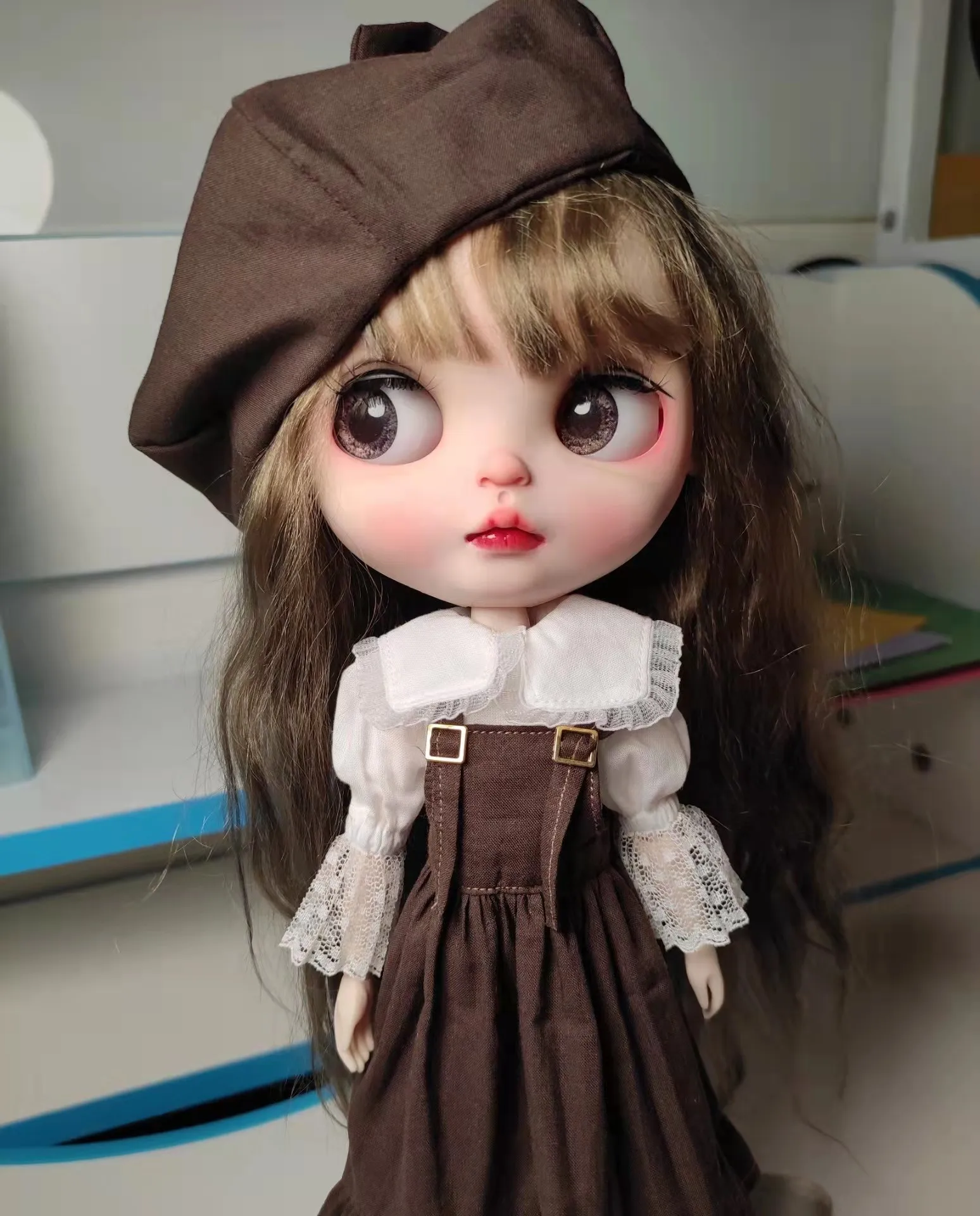 

Blythe clothes 1/6 30cm Long brown skirt with lapels bjd toys cloth (Fit for Pullip,Ob24, Licca)