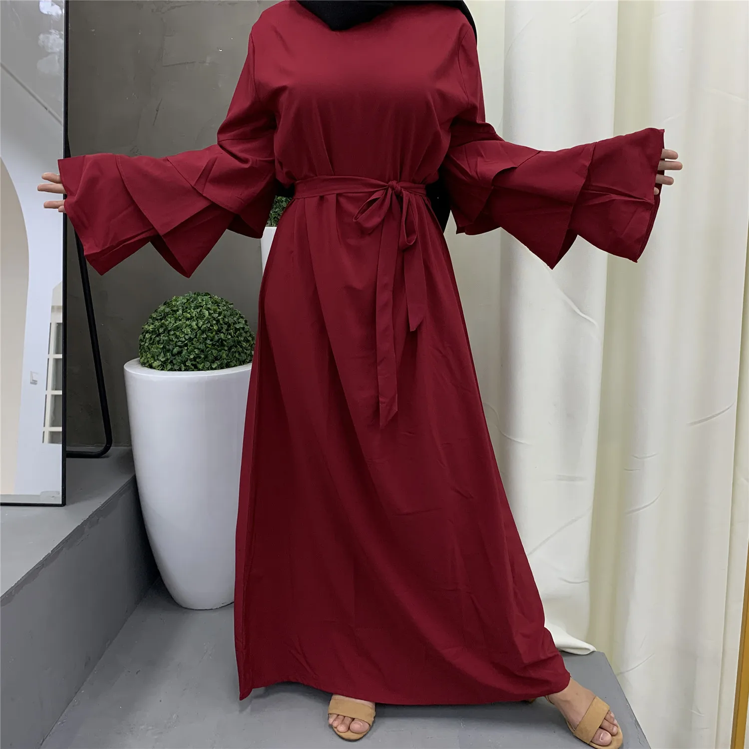 Muslim fashion long dress Arab Dubai trend round neck loose lace-up women\'s long dress Islamic fashion plus size women\'s dress