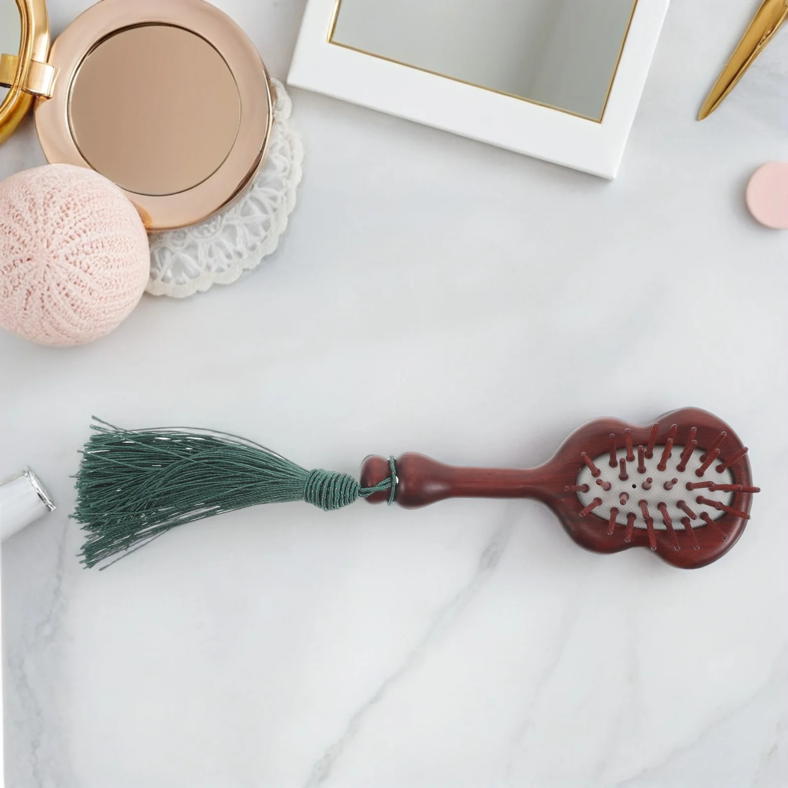 

Фиолетовая подушка из сандалового дерева, расческа-банан, веер, распутывающий массажер для кожи головы для сухих и влажных волос, весло-щетка для мужчин и женщин