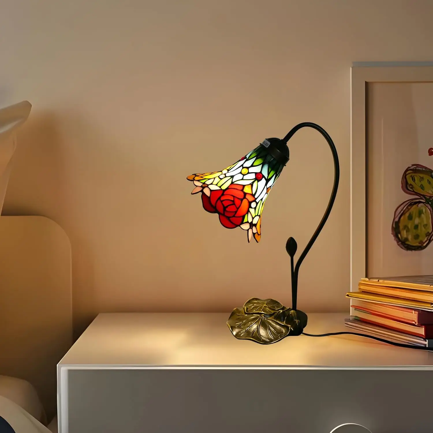 

Table Lamp American Retro Style Luxurious Stained Glass Desk Lamp Living Room Bedroom Villa Hotel Electric Modern Nordic