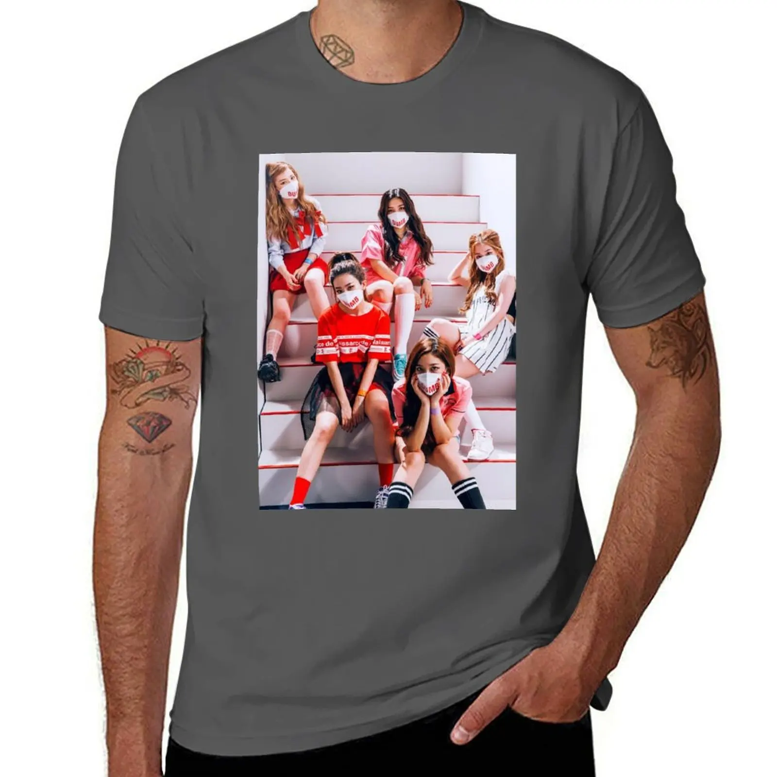 

Red Velvet ---  T-Shirt topping Personalized t-shirt Funny t-shirt luxury designer oversized t shirts for men