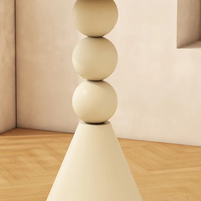 طاولة حافة من الحديد، شقة صغيرة، غرفة معيشة على الطراز الكريمي، طاولة قهوة إبداعية دائرية، طاولة حافة أريكة، بسيطة وحديثة #5