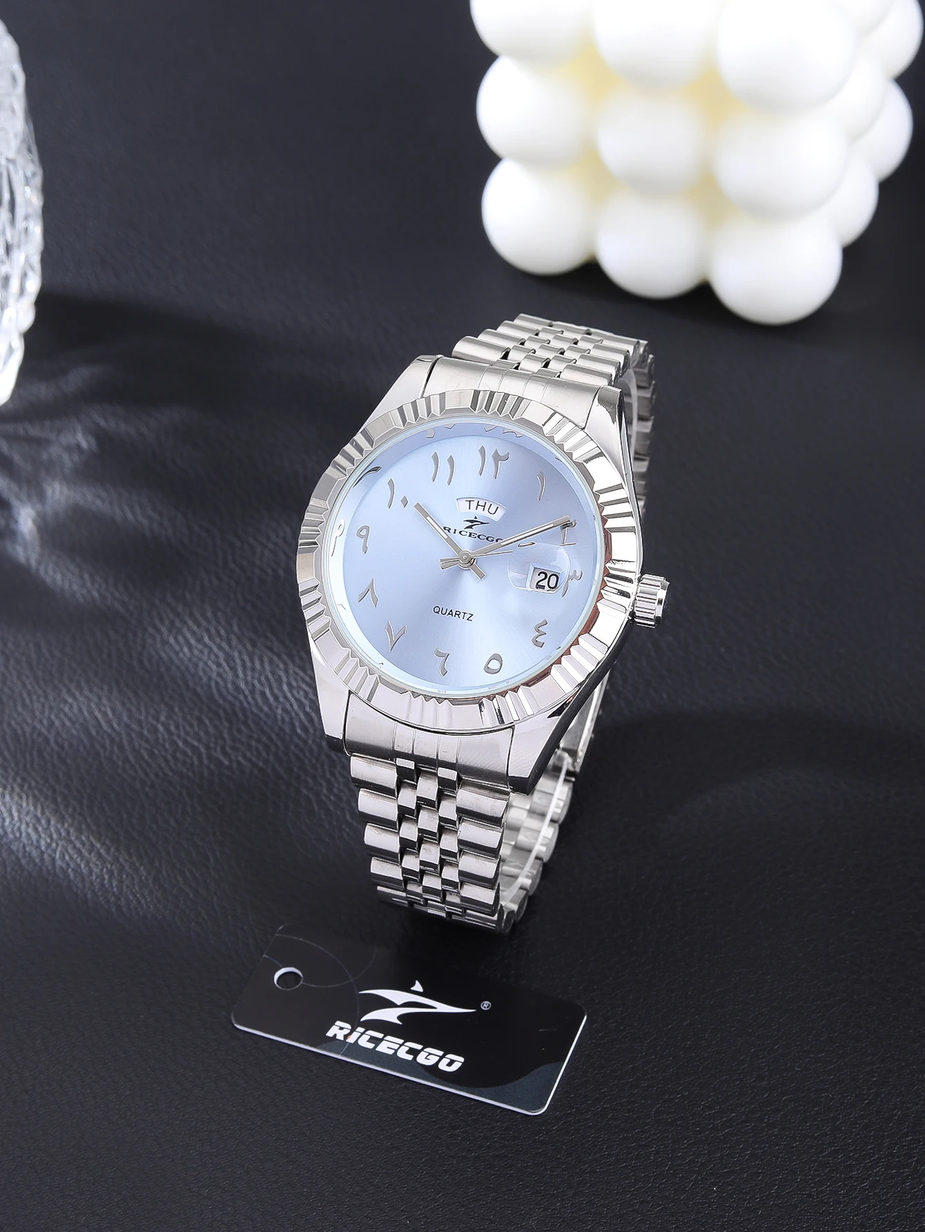 Fashionable Men's Quartz Watch, Ice Blue Dial with Dual Calendar Display, Metal Stainless Steel Strap, Toothed Bezel Design, Simple Arabic Numerals, Waterproof Versatile Business Commuter Wristwatch