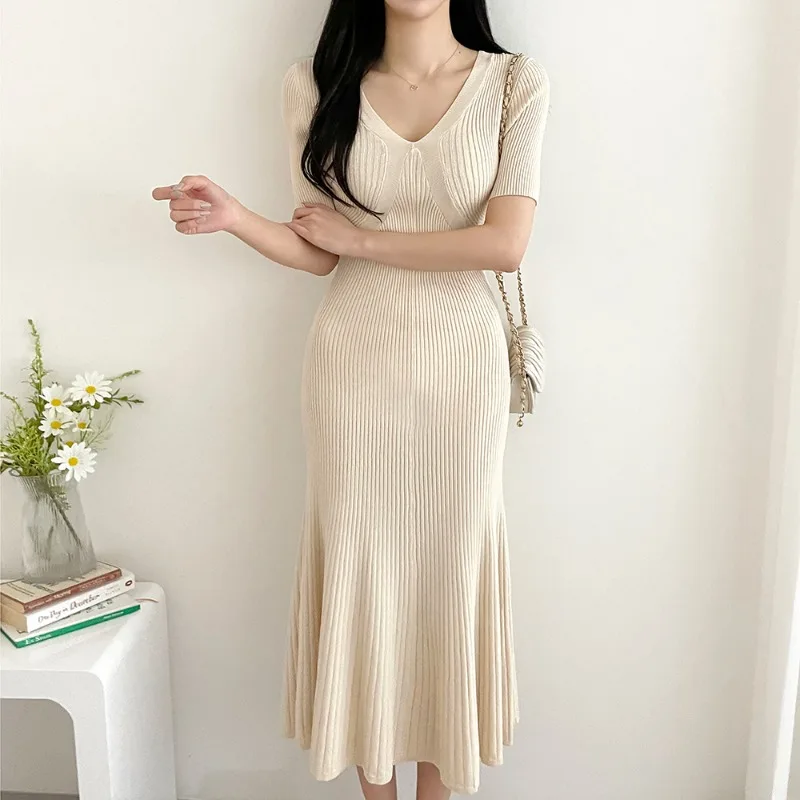 

New Summer Slim Knitted Dress Women Korean Fashion V-neck Short Sleeve High Waist Patchwrok Long Dresses Elegant Vestidos Robe