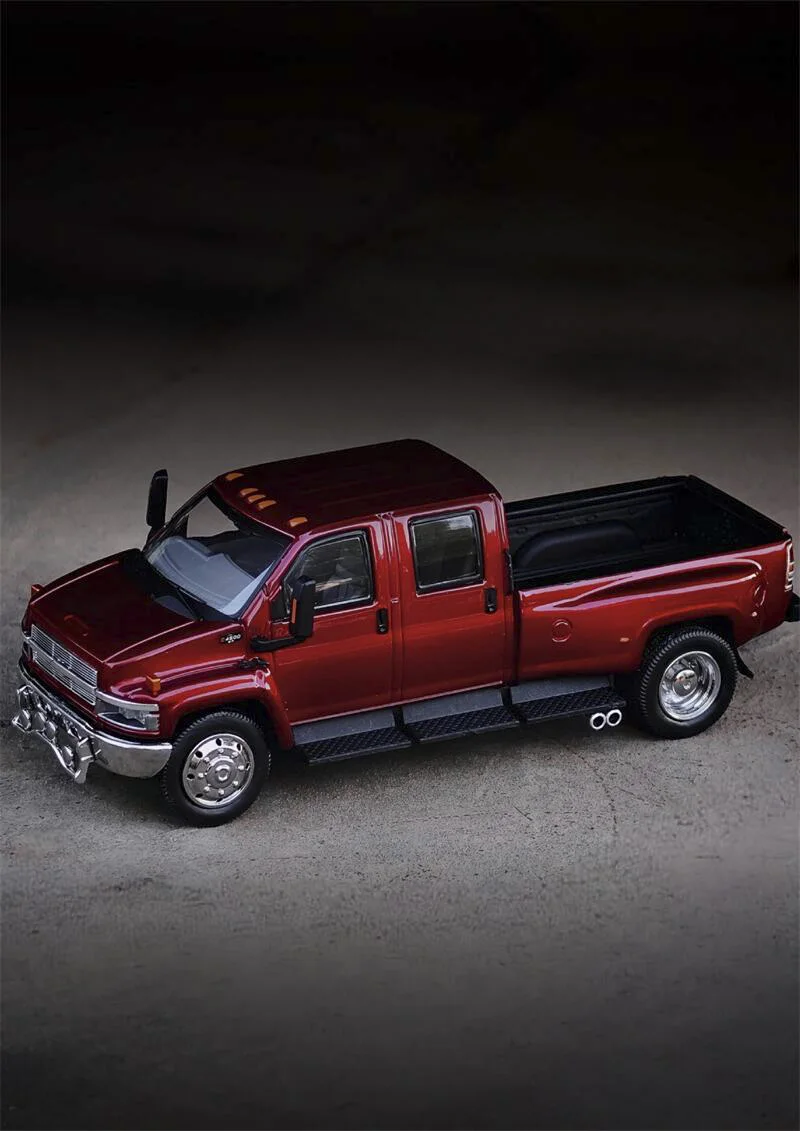 MK Miniatures & GOC 1:64 KODIAK / GMC TOP KICK PICK UP TRUCK Metallic rode gegoten modelauto