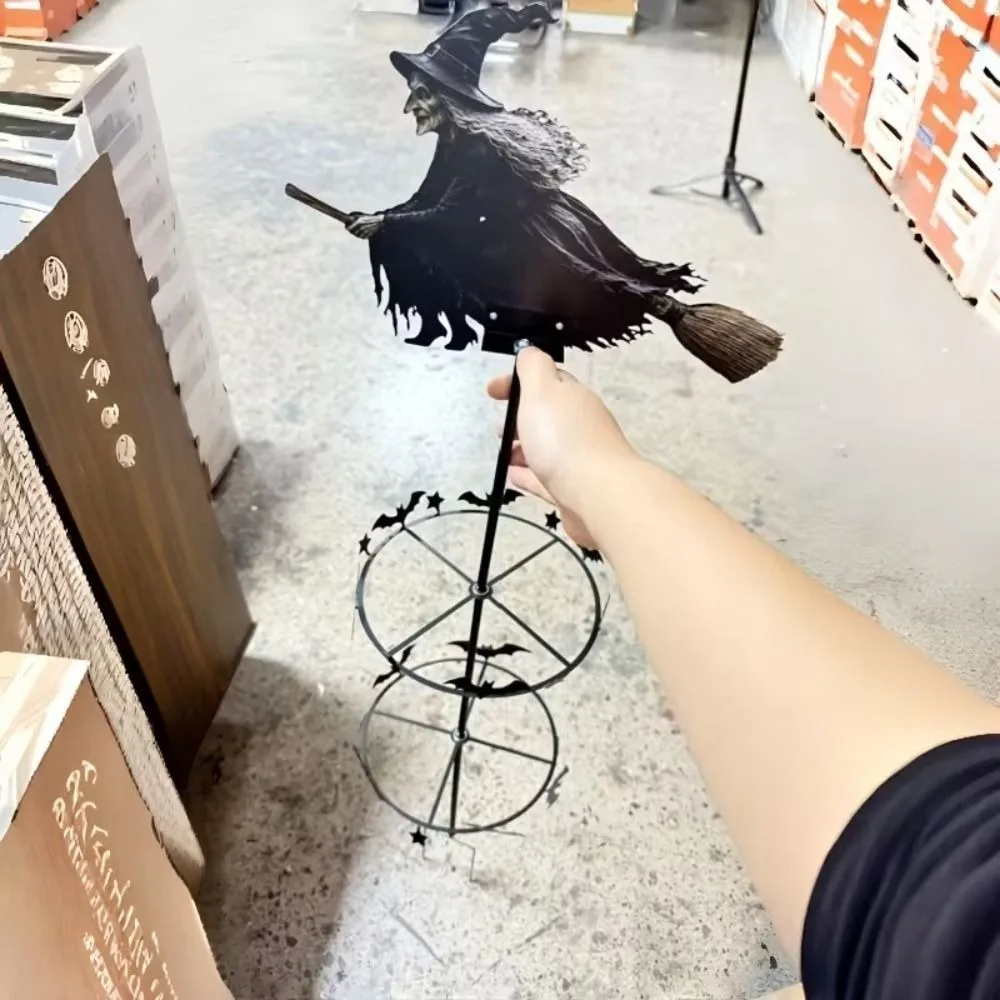 Witch and Bat Pattern Halloween Witch Garden Windmill Halloween Yard Art Outdoor Decor Metal Outdoor Garden Stake Decoration