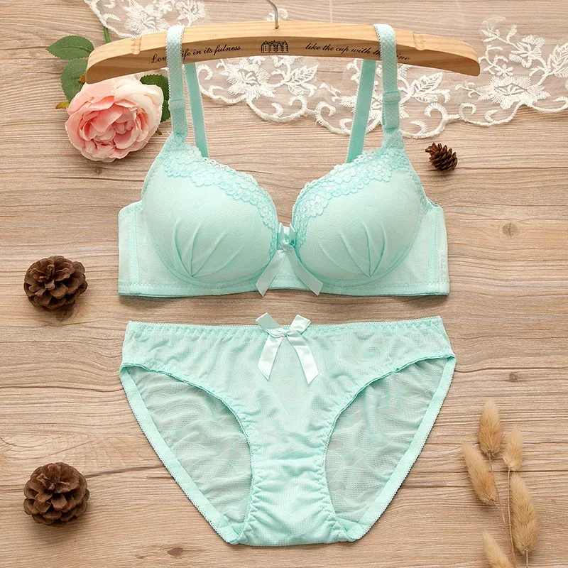 Girl Sweet Wireless Bra Lace Bows Underwear Sets Breathable Small Breast Bralette Top Briefs for Women Teen Girl Lingerie Suits