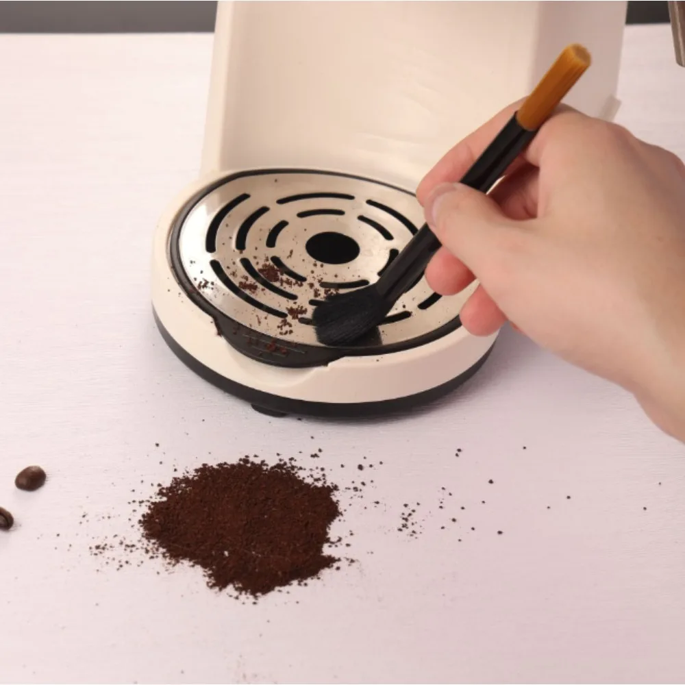1PCS Specialised Coffee Grinder Cleaning Brush  For removing residual coffee grounds and maintaining coffee equipment