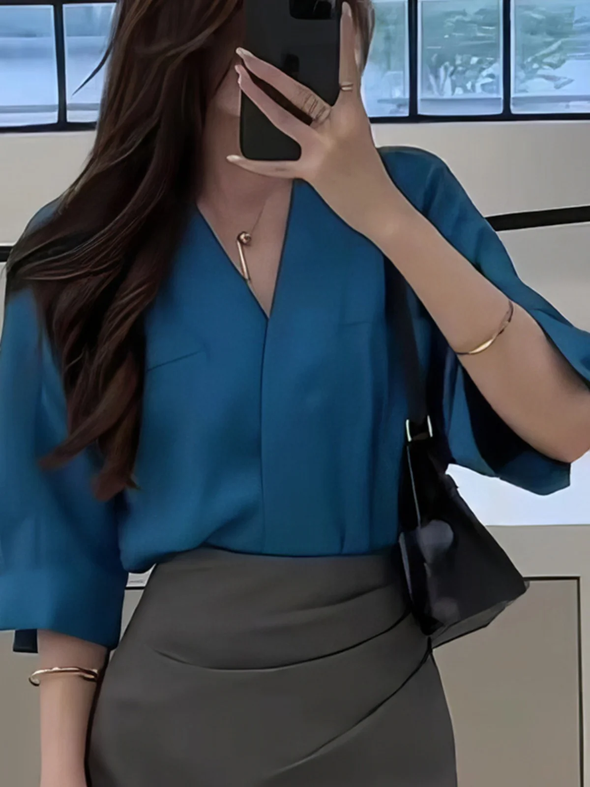 

Blue V-Neck Cross Design Shirt Commute Slimming Versatile Top Korean Style Standard Fit Summer New Arrival G900592