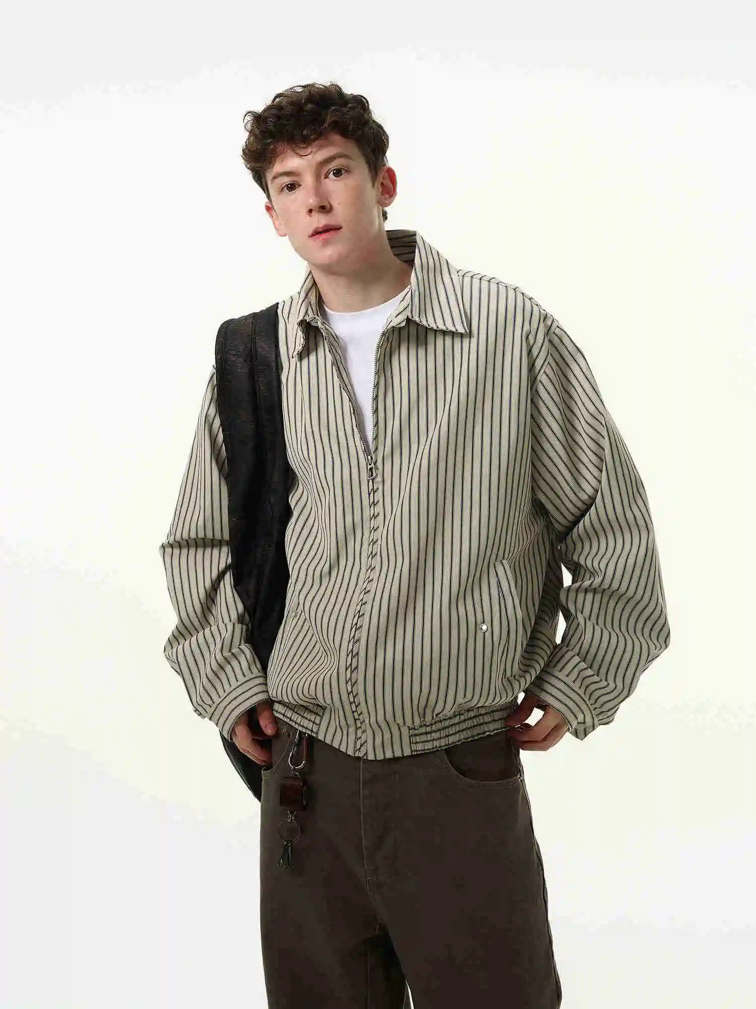 

Vintage American Spring Autumn Zipper Design Loose ape Jaet Men Women Casual Outerwear irt Coat Trendy Striped Pattern