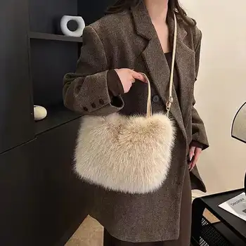 10 best sales Bolso de mano de felpa - №2
