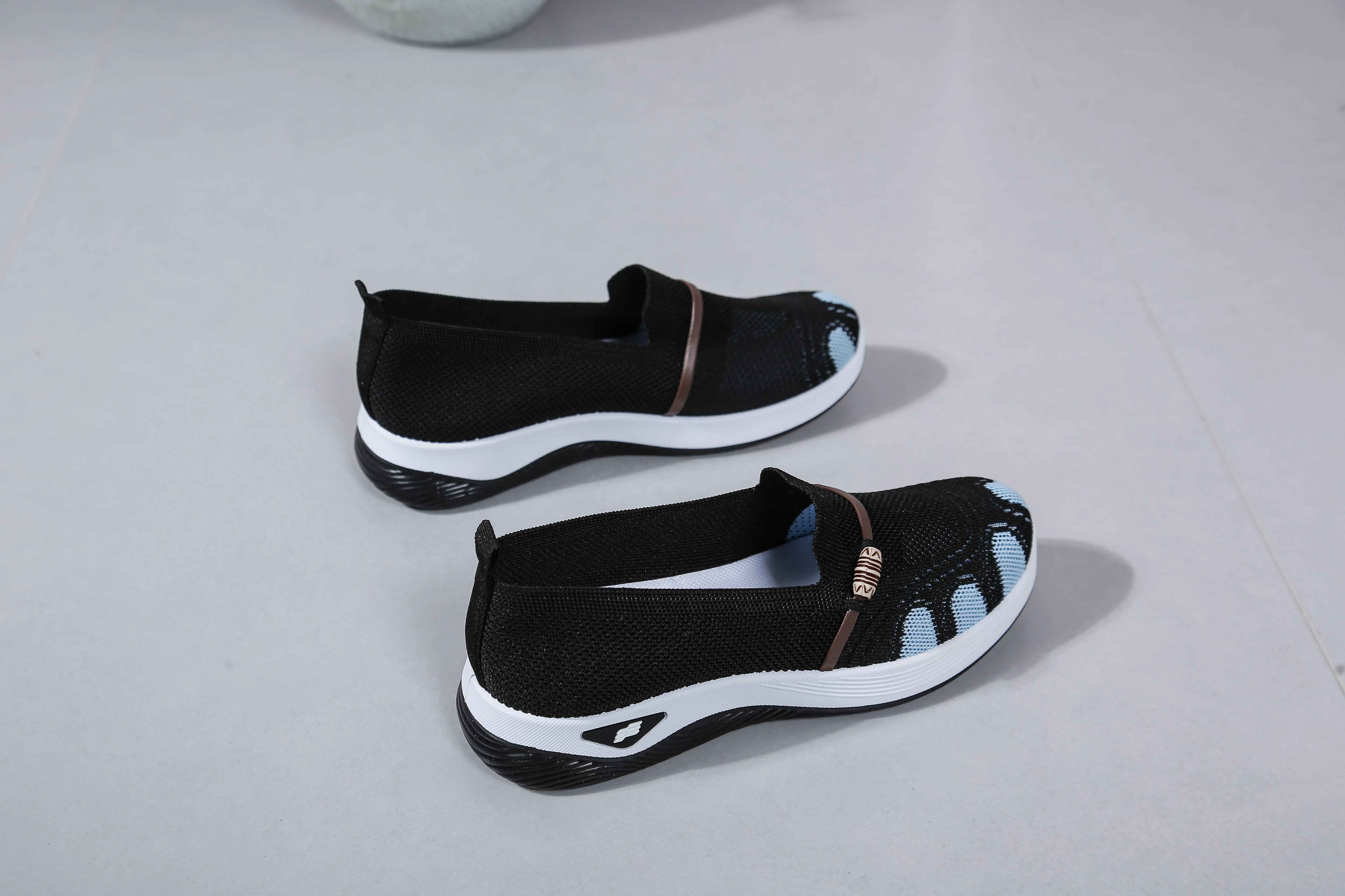Damen Sommer 2026 Casual Sneakers EVA Ultraleichte Weiche Einlegesohle Damen Arbeitsschuhe Atmungsaktiv Bequem für Tägliches Gehen – Detail 15