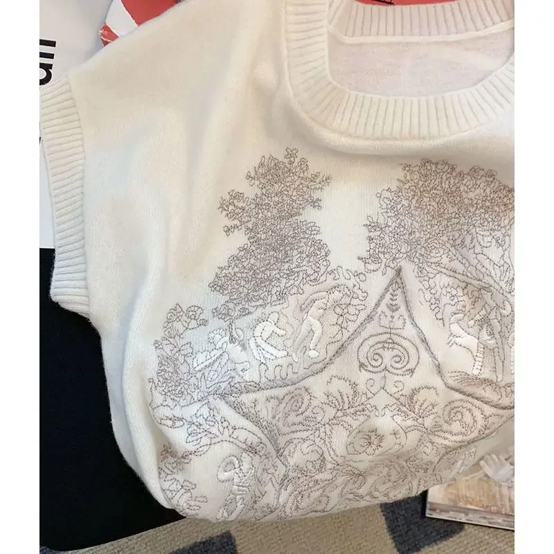 Zomer Wit Gebreid T-shirt Korte Mouw Gebreide Trui Vrouwen Dunne Trui Print Design Tees Harajuku T-shirt Tops Vrouwen Kleding