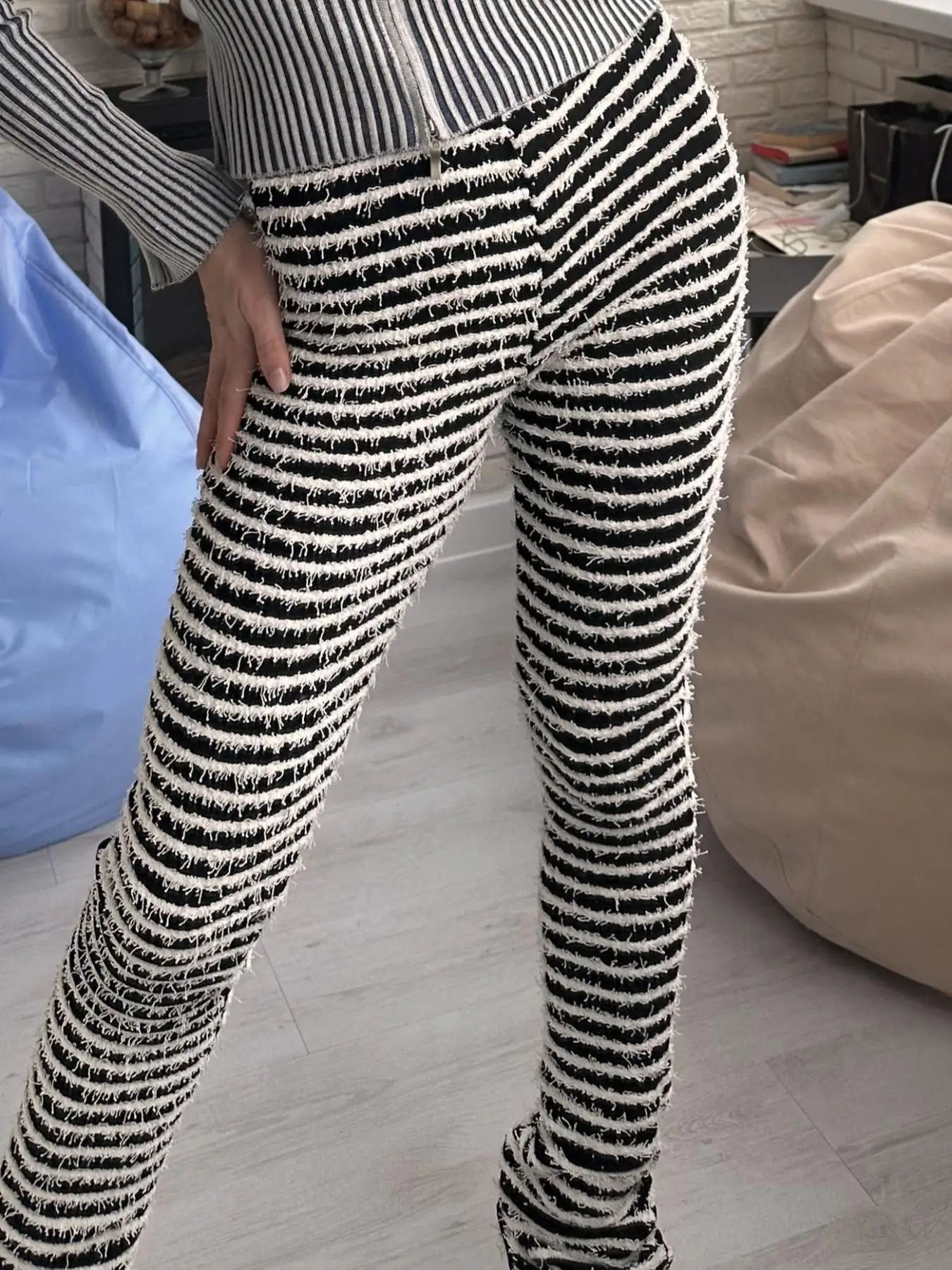 2026 SPRING NEW WOMEN'S STRIPED KNIT PANTS, SEXY SLIM FIT HIGH WAIST BUTT LIFTING CASUAL TROUSERS