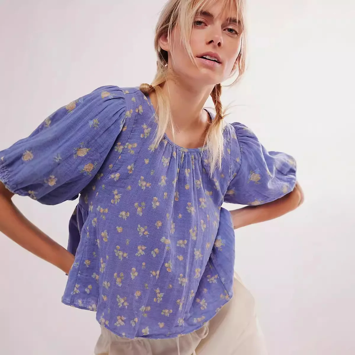 

2024 European and American Summer Printed Short Sleeve Round Neck Back Strap Top in Stock