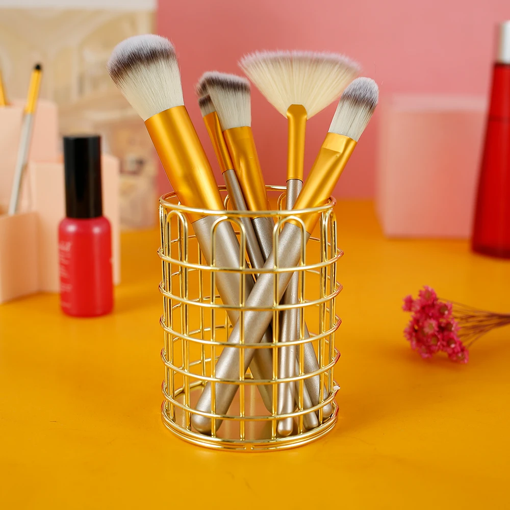 1ps Metal Hollow Pen Holder Cosmetics Makeup Brush Storage Box Lipstick Brush Pen Holder Organizer Pencil Holder Bucket Storage