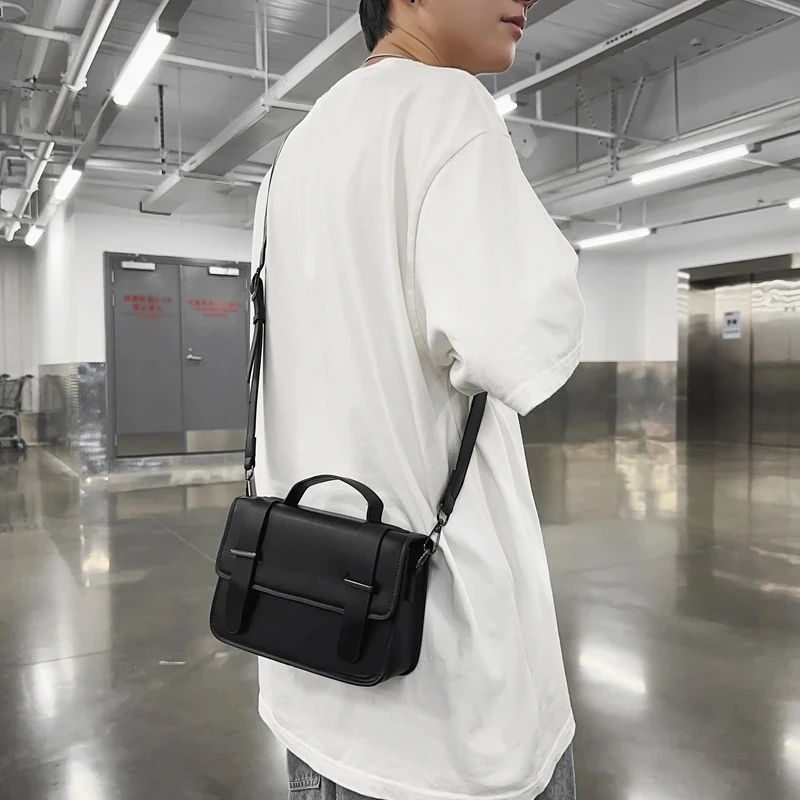 PU Leather Zipper Closure Neutral Minimalist Spring 2026 Men's Crossbody Mini Box Bag Casual Trendy Couple's Shoulder Bag Hard