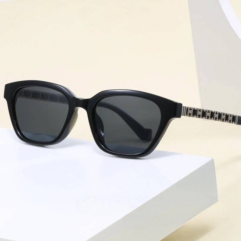 

2025 New Polarized Sunglasses - Fashion Trend Concave Small Frame UV400 Protection Women's Street Shooting Premium Glasses Retro