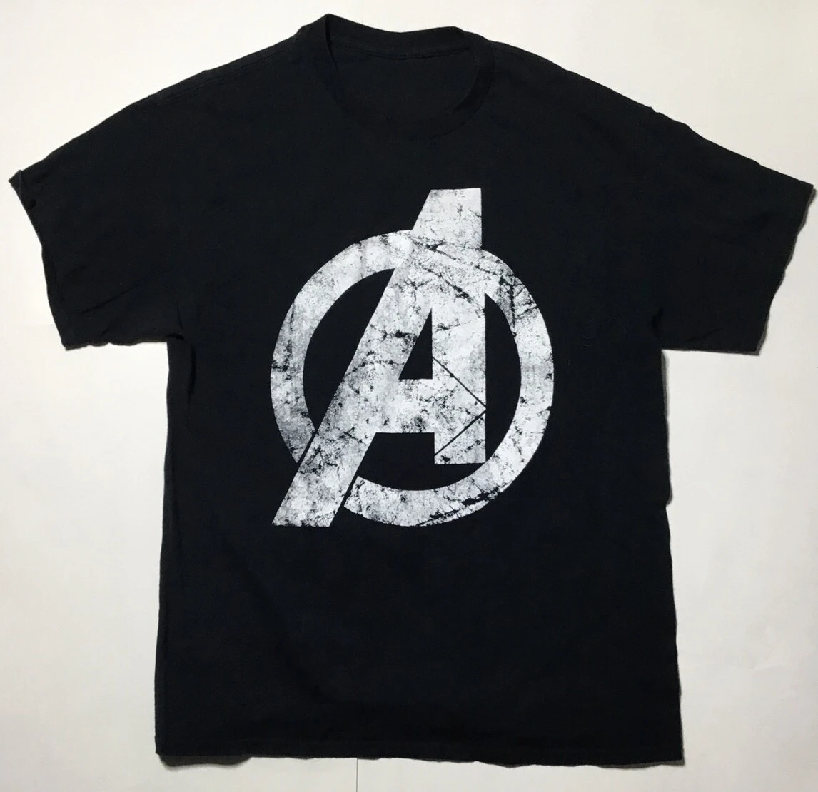 

Футболка с изображением Мстителей Marvel для мужчин и женщин, черная футболка с коротким рукавом и графическим принтом, летняя модная винтажная повседневная уличная одежда с круглым вырезом Y2K