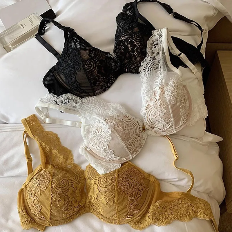 

Женский комплект с кружевным бюстгальтером, бесшовное ультратонкое нижнее белье, удобная майка с вышивкой, интимное нижнее белье-бандо, бюстгальтер пуш-ап, нижнее белье и трусики